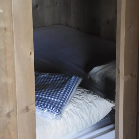 Kidz In Zon Zee With Play Area Luxury tent